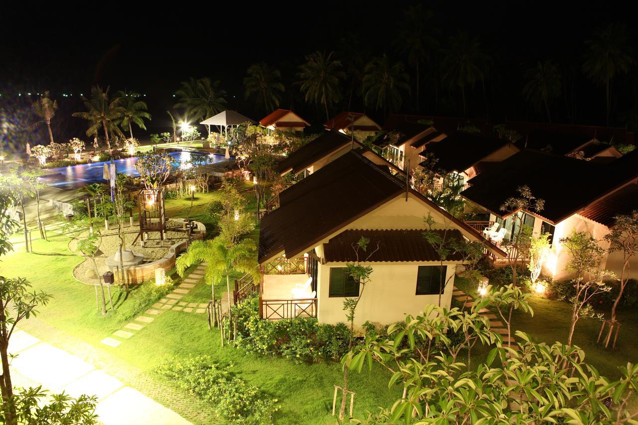 Kuiburi Hotel & Resort Kui Buri Exterior photo